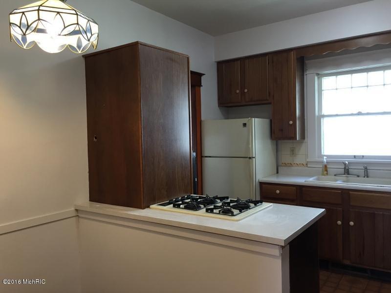 509 E Green St, Marshall, MI 49068 photo 14