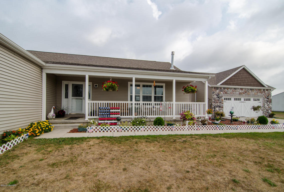 9357 Chapel Rd, Niles, MI 49120 photo 2