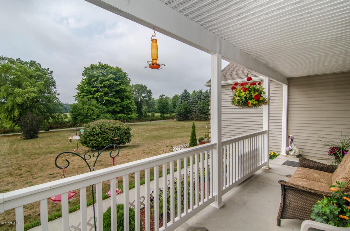 9357 Chapel Rd, Niles, MI 49120 photo 3