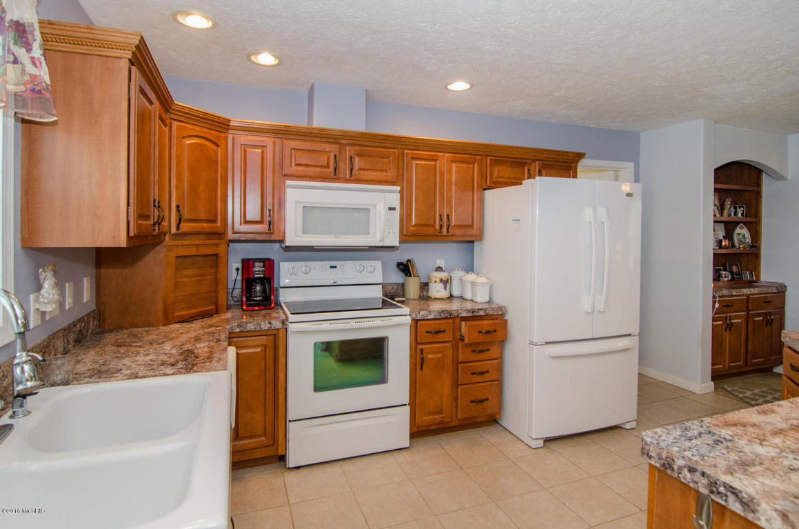 9357 Chapel Rd, Niles, MI 49120 photo 11