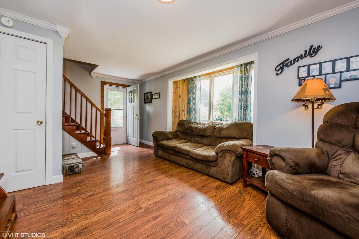 325 Chippewa, Buchanan, MI 49107 photo 2