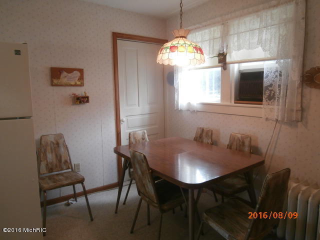 106 Willow St, Reading, MI 49274 photo 7
