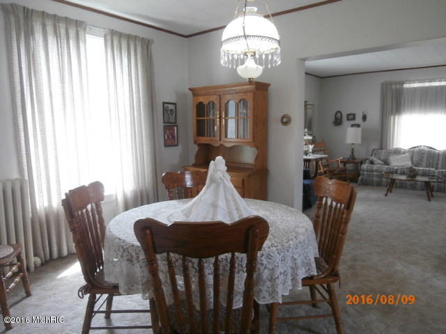 106 Willow St, Reading, MI 49274 photo 9