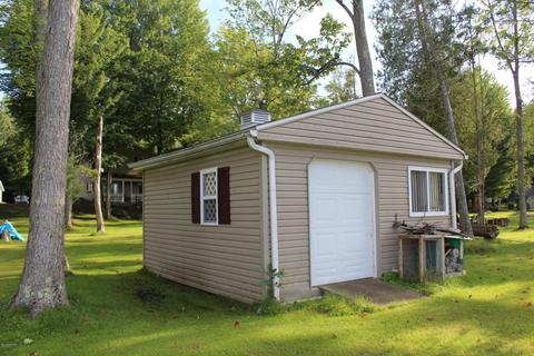 931 Beaver Rd, Bitely, MI 49309 photo 9