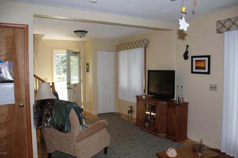 931 Beaver Rd, Bitely, MI 49309 photo 15