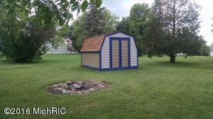 608 E Maple St, Carson City, MI 48811 photo 21