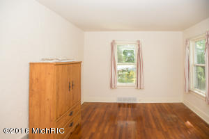 722 N Gordon, Marshall, MI 49068 photo 17