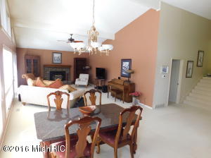 348 Highland Ct, Plainwell, MI 49080 photo 16