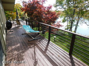 348 Highland Ct, Plainwell, MI 49080 photo 24