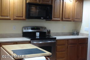 3111 White St, Cassopolis, MI 49031 photo 6