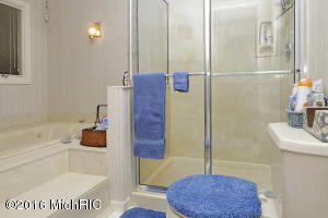 9327 Arrowhead Dr E, Scotts, MI 49088 photo 23