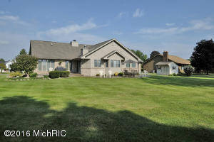 9327 Arrowhead Dr E, Scotts, MI 49088 photo 40