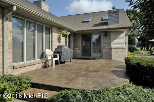 9327 Arrowhead Dr E, Scotts, MI 49088 photo 38