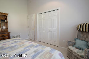 9327 Arrowhead Dr E, Scotts, MI 49088 photo 27