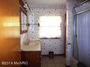 7771 N River Rd, Evart, MI 49631 photo 12
