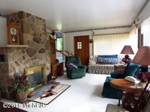 7771 N River Rd, Evart, MI 49631 photo 8