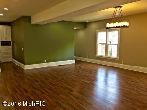 219 N Cherry St, Evart, MI 49631 photo 12