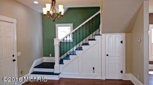 219 N Cherry St, Evart, MI 49631 photo 17