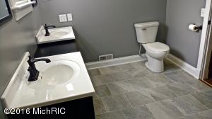 219 N Cherry St, Evart, MI 49631 photo 46