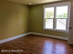 219 N Cherry St, Evart, MI 49631 photo 23