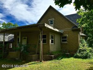 219 N Cherry St, Evart, MI 49631 photo 54
