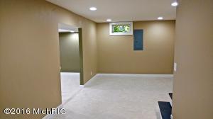 219 N Cherry St, Evart, MI 49631 photo 40