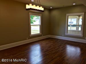 219 N Cherry St, Evart, MI 49631 photo 11