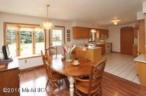 6549 Rs Ave E, Scotts, MI 49088 photo 5