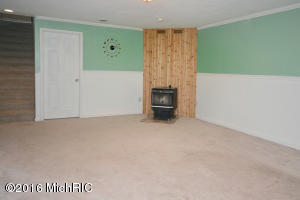 190 14th St, Plainwell, MI 49080 photo 15