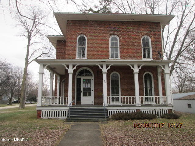 285 N Washington St, Constantine, MI 49042 photo 1