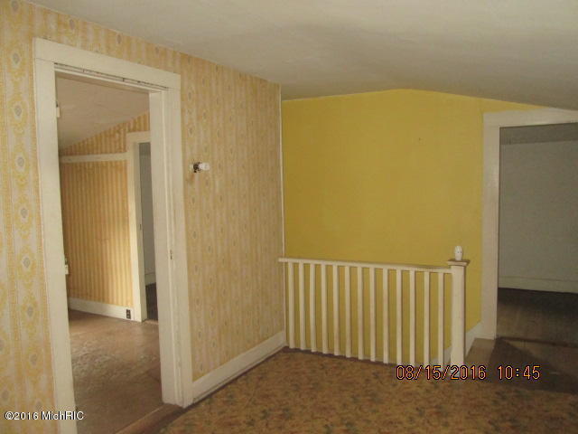 285 N Washington St, Constantine, MI 49042 photo 18