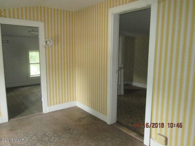 285 N Washington St, Constantine, MI 49042 photo 19