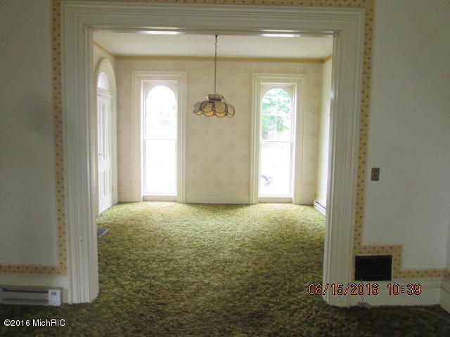 285 N Washington St, Constantine, MI 49042 photo 12
