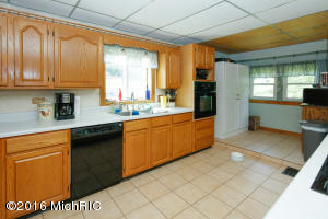 10 E M-89 Hwy, Plainwell, MI 49080 photo 8