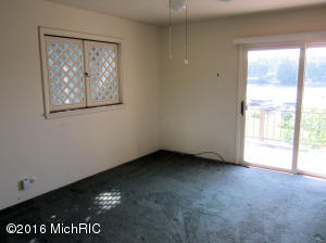 740 Fall St, Spring Lake, MI 49456 photo 16