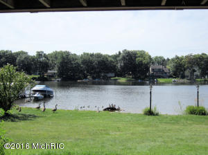 740 Fall St, Spring Lake, MI 49456 photo 38