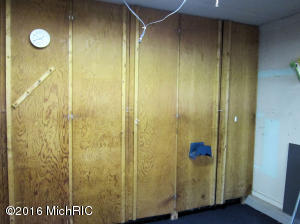 740 Fall St, Spring Lake, MI 49456 photo 31