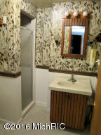 740 Fall St, Spring Lake, MI 49456 photo 23