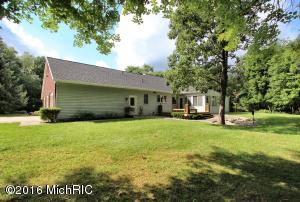 548 Roundtree Dr NE, Ada, MI 49301 photo 31
