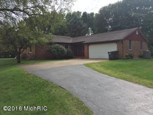 10641 Tomkinson Dr, Scotts, MI 49088 photo 1