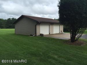 10641 Tomkinson Dr, Scotts, MI 49088 photo 3