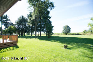 16464 On Ave E, Climax, MI 49034 photo 3