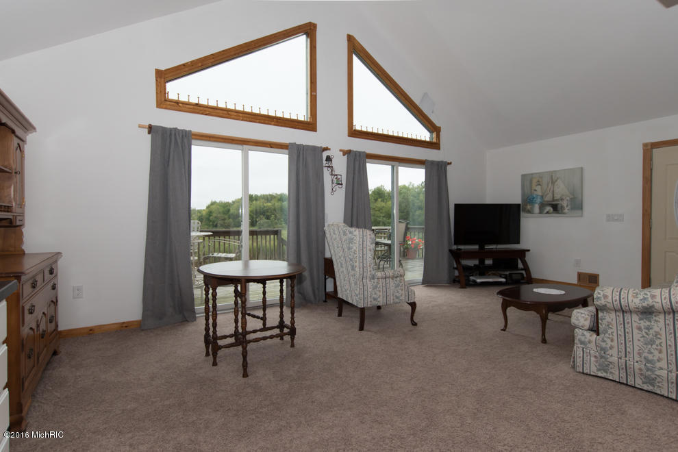 11520 Channel Dr, Plainwell, MI 49080 photo 10