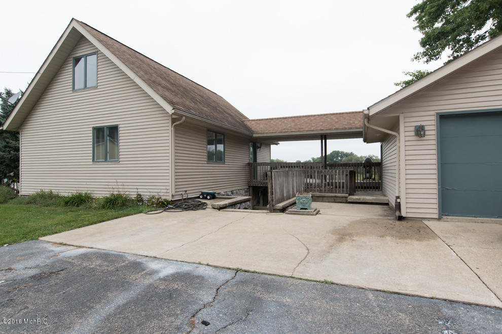 11520 Channel Dr, Plainwell, MI 49080 photo 32