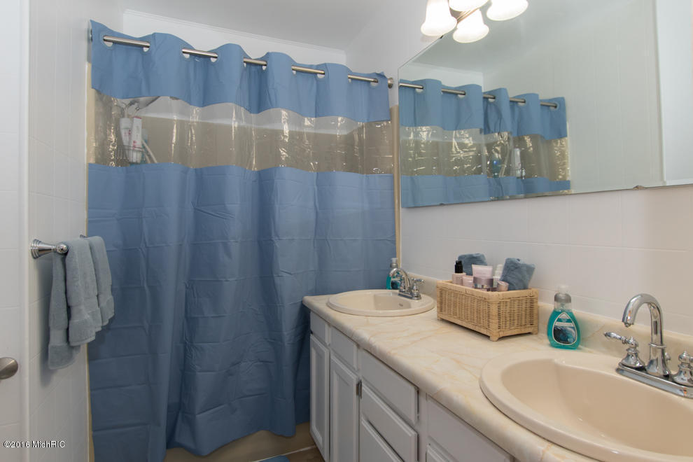 11520 Channel Dr, Plainwell, MI 49080 photo 14