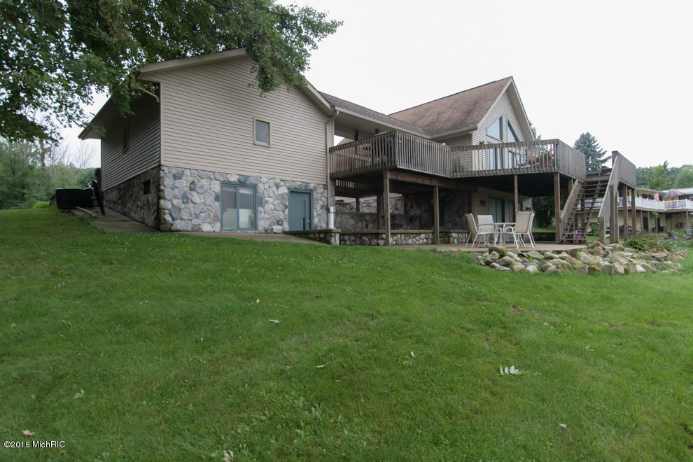 11520 Channel Dr, Plainwell, MI 49080 photo 37