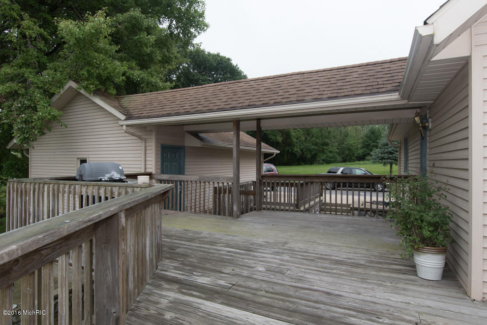 11520 Channel Dr, Plainwell, MI 49080 photo 30