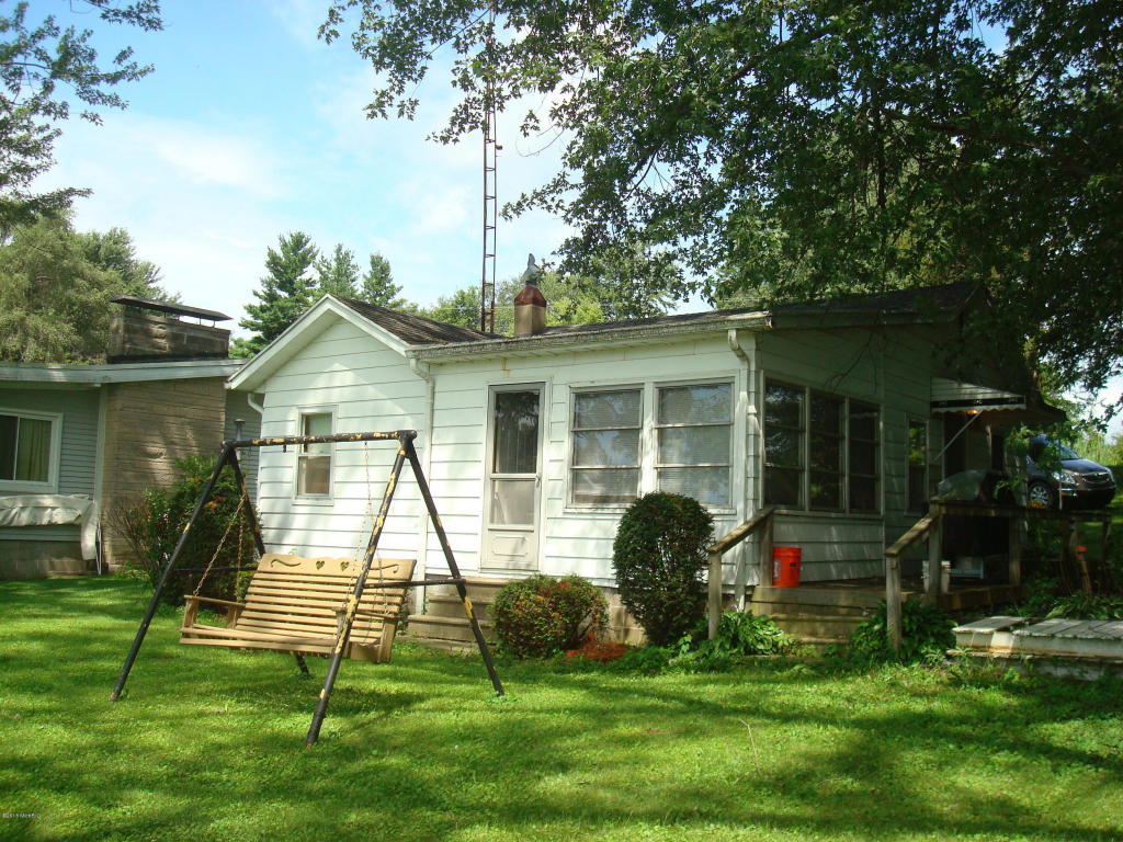 8191 Cole Rd, Reading, MI 49274 photo 3