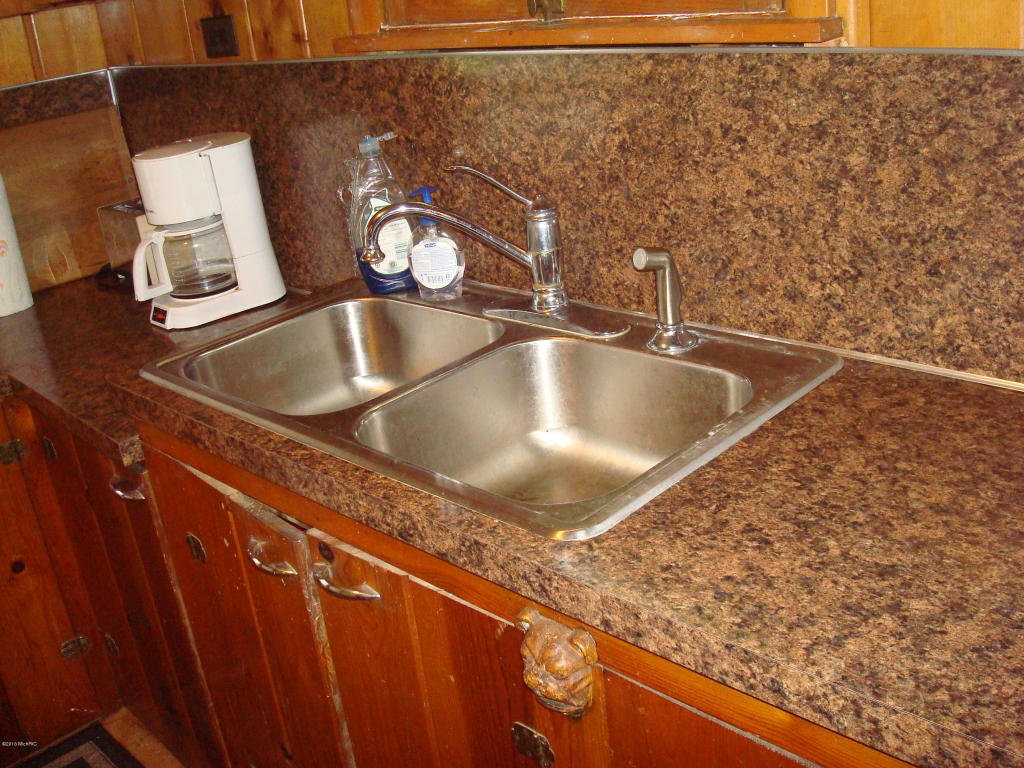 8191 Cole Rd, Reading, MI 49274 photo 10