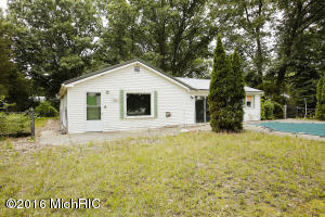 59331 Noah Lake Dr, Three Rivers, MI 49093 photo 1